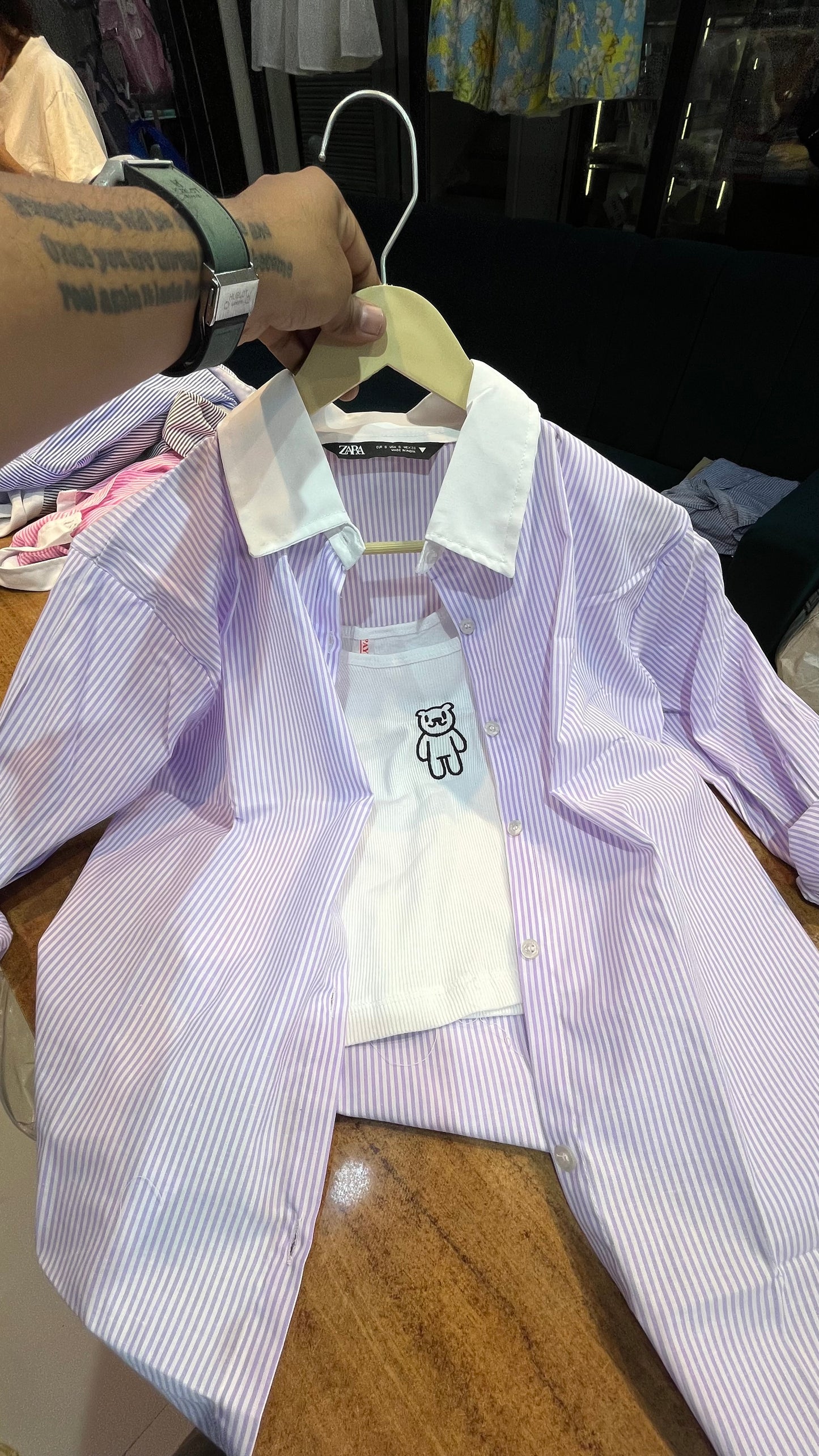 Shirt with inner