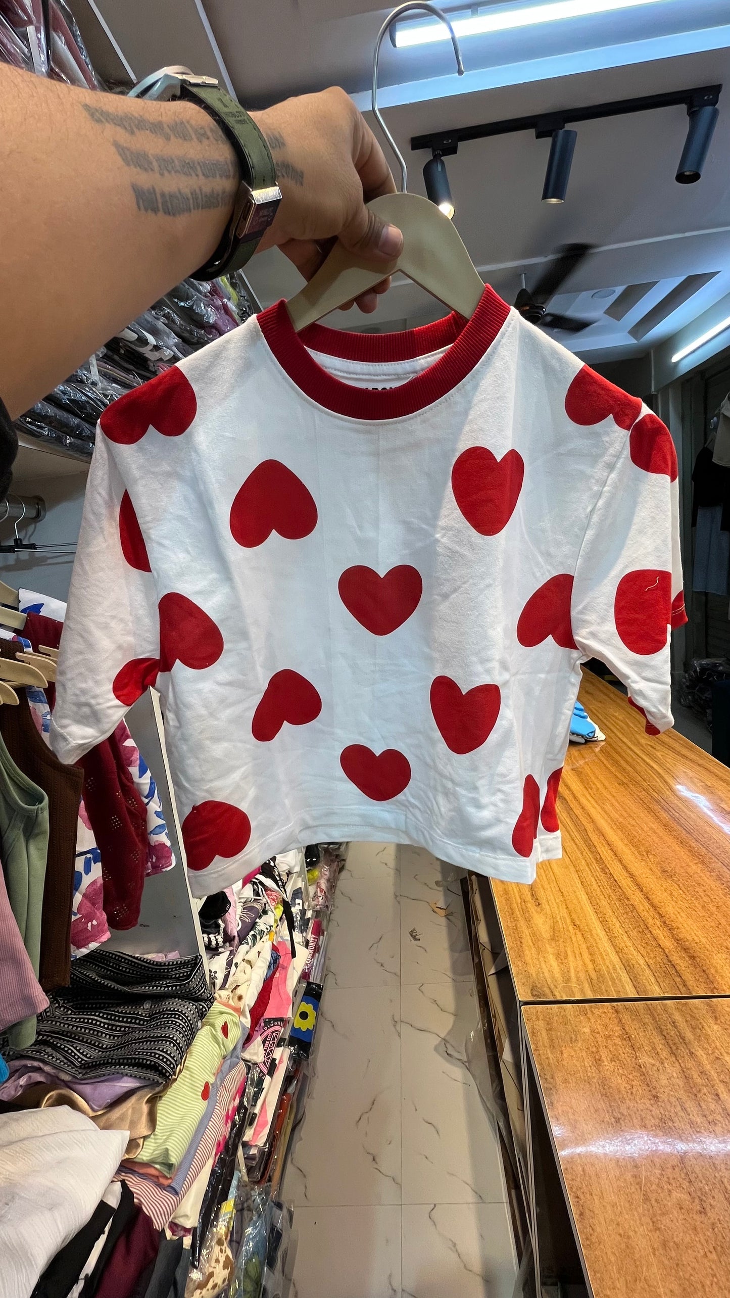 Crop heart tshirt