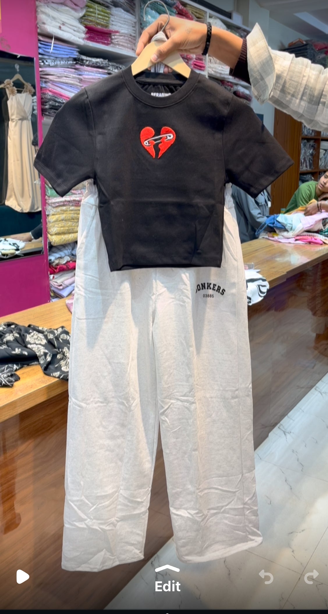 BABY TEE WITH BONKER LOWER