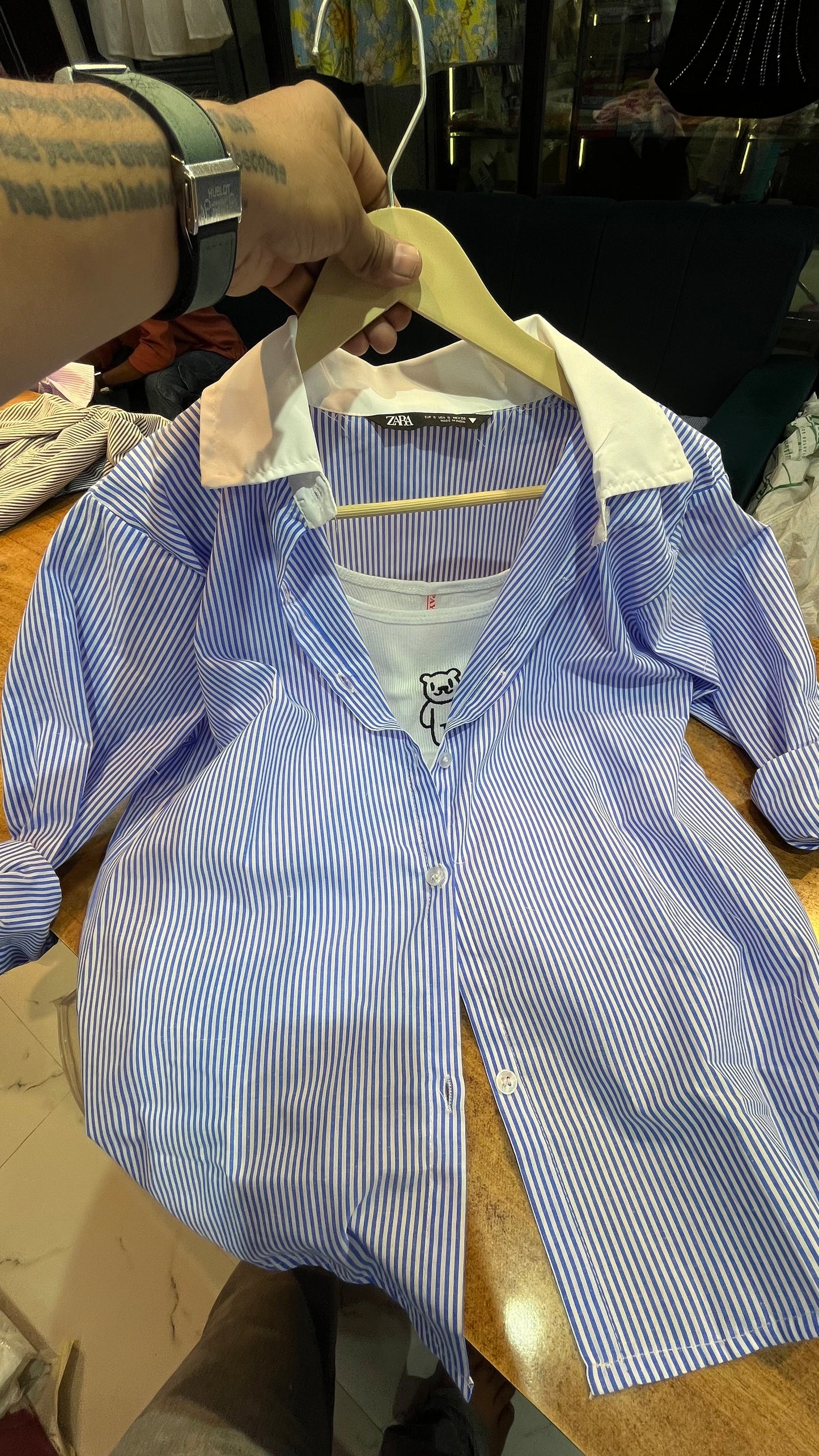 Shirt with inner