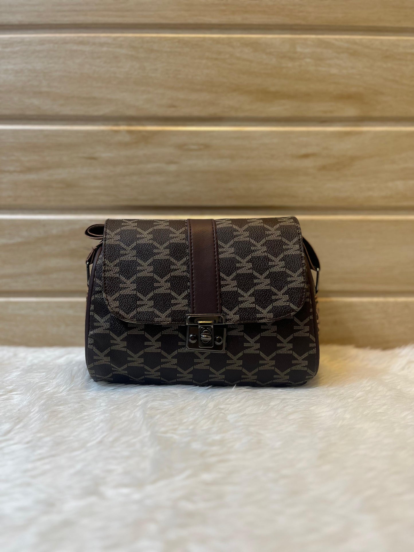BRAND PRINTs SLING BAG