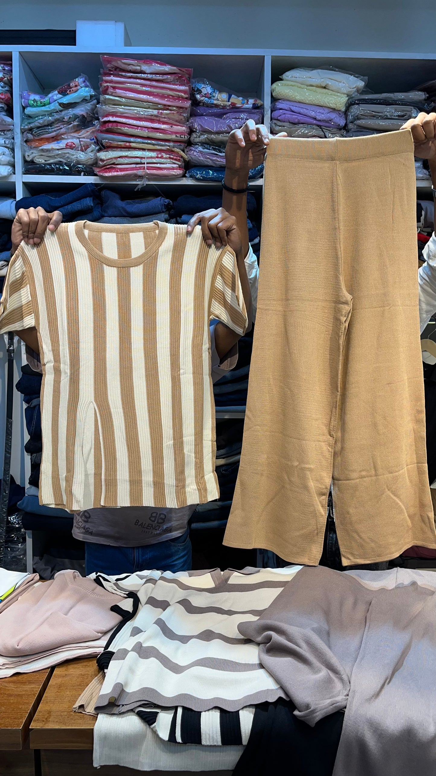 Front cut Stripe coord