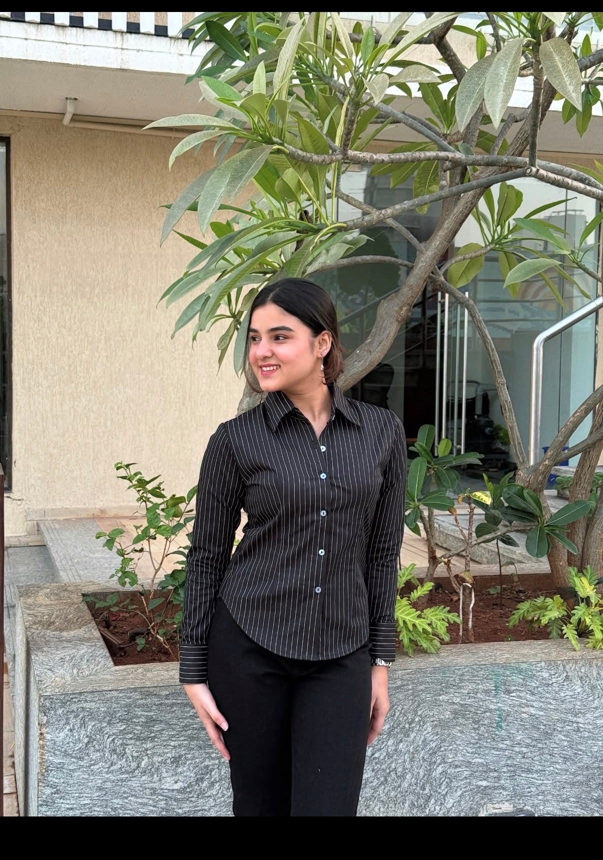 Black stripe shirt