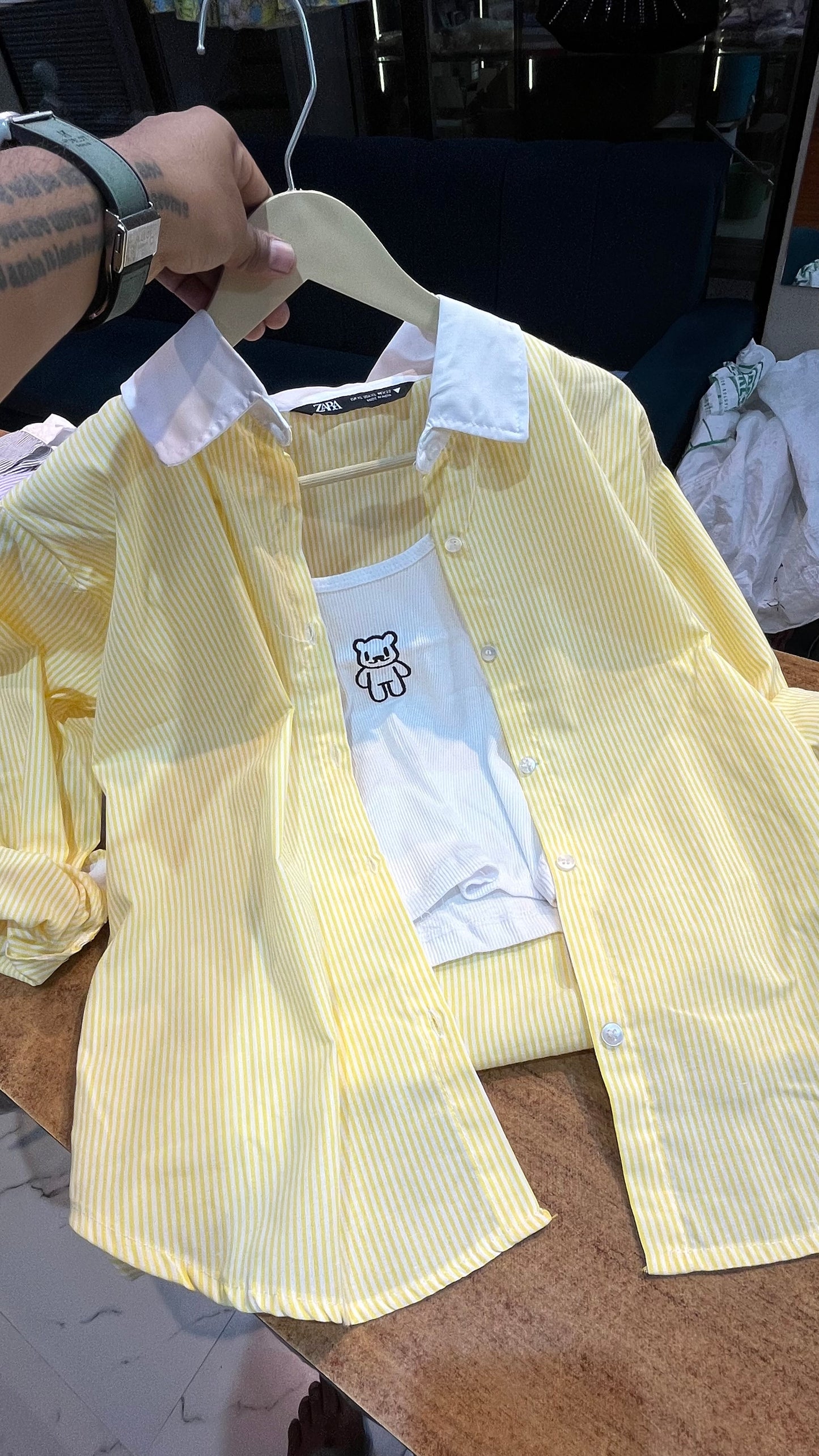 Shirt with inner