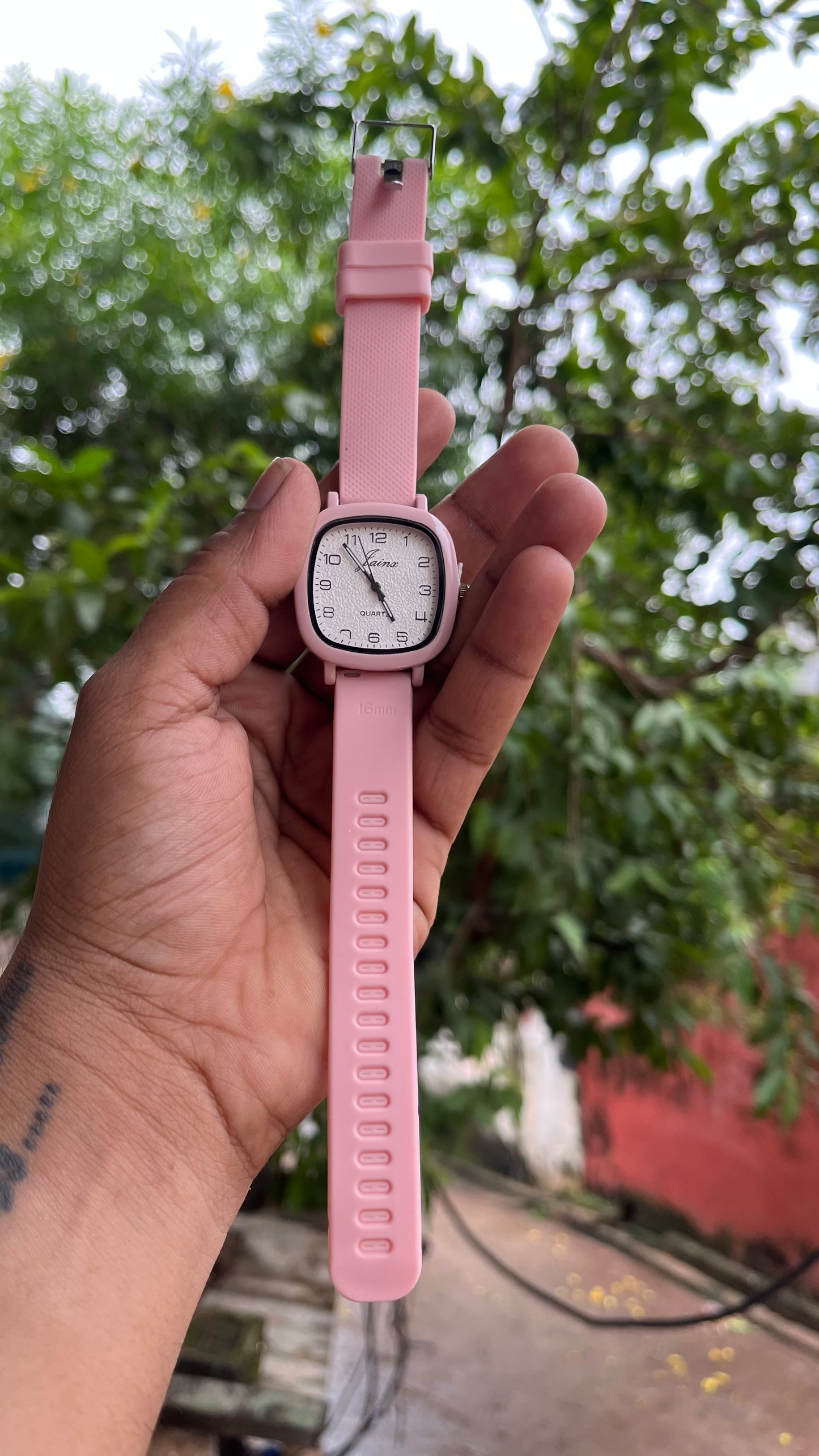 KOREAN WATCH