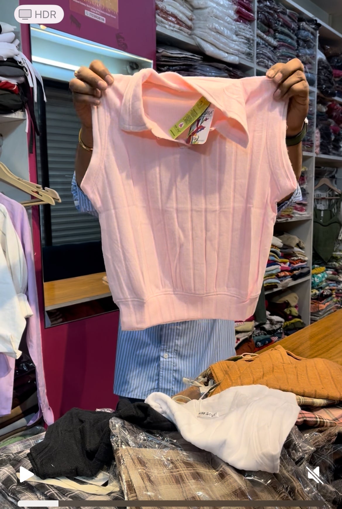 CROP TOP