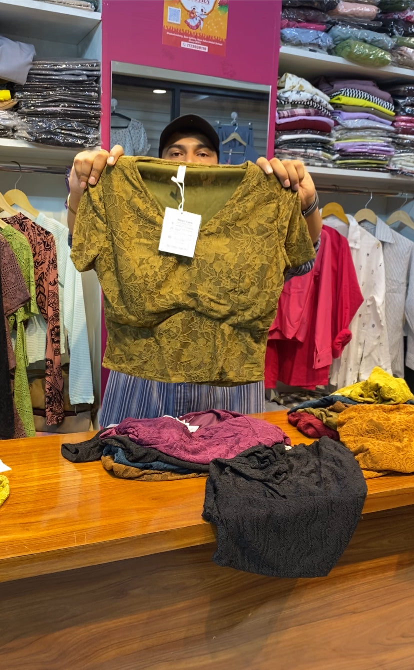 IMPORTED HALF SLEEVE TOP
