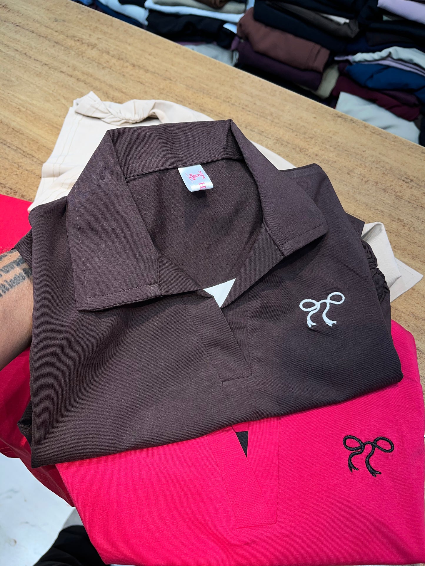 BOW POLO TEES