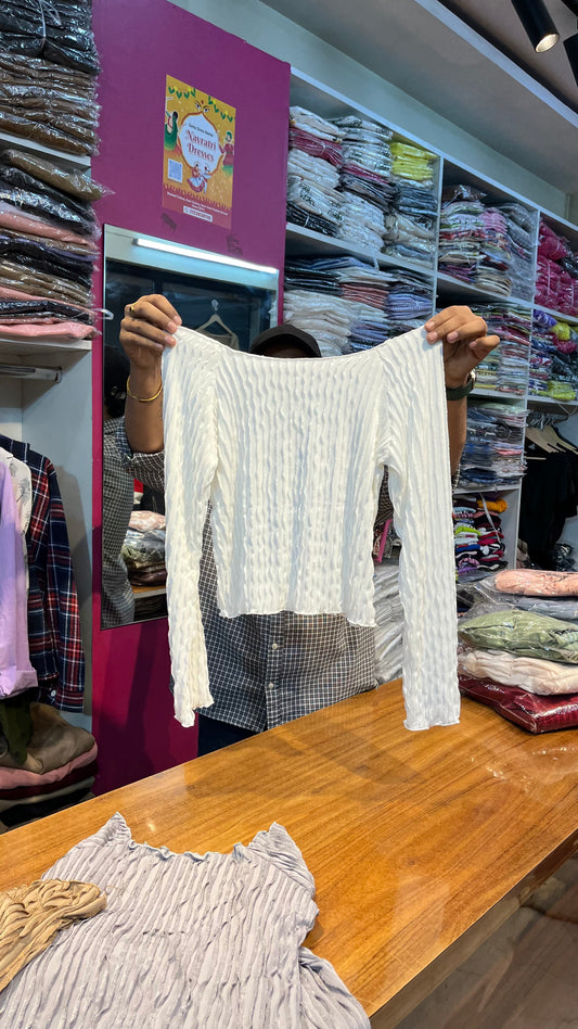 BOAT NECK TOP