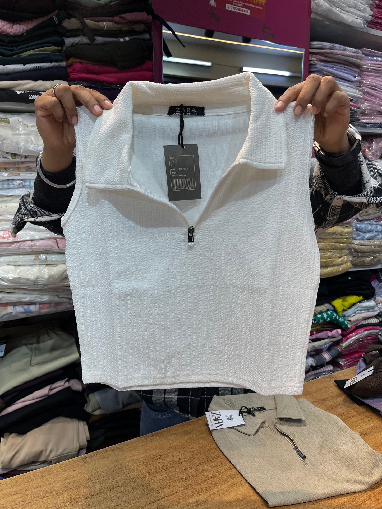 Zipper tank top