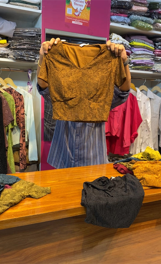 IMPORTED HALF SLEEVE TOP