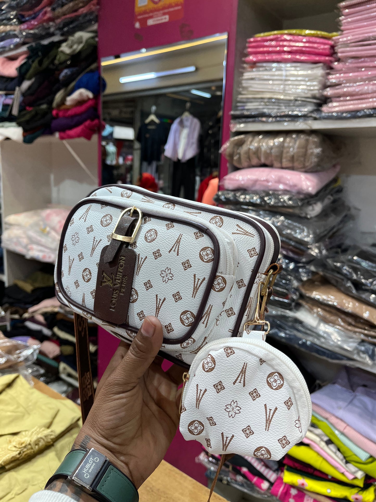 WAIST POUCH BAG ( BRAND PRINTS )