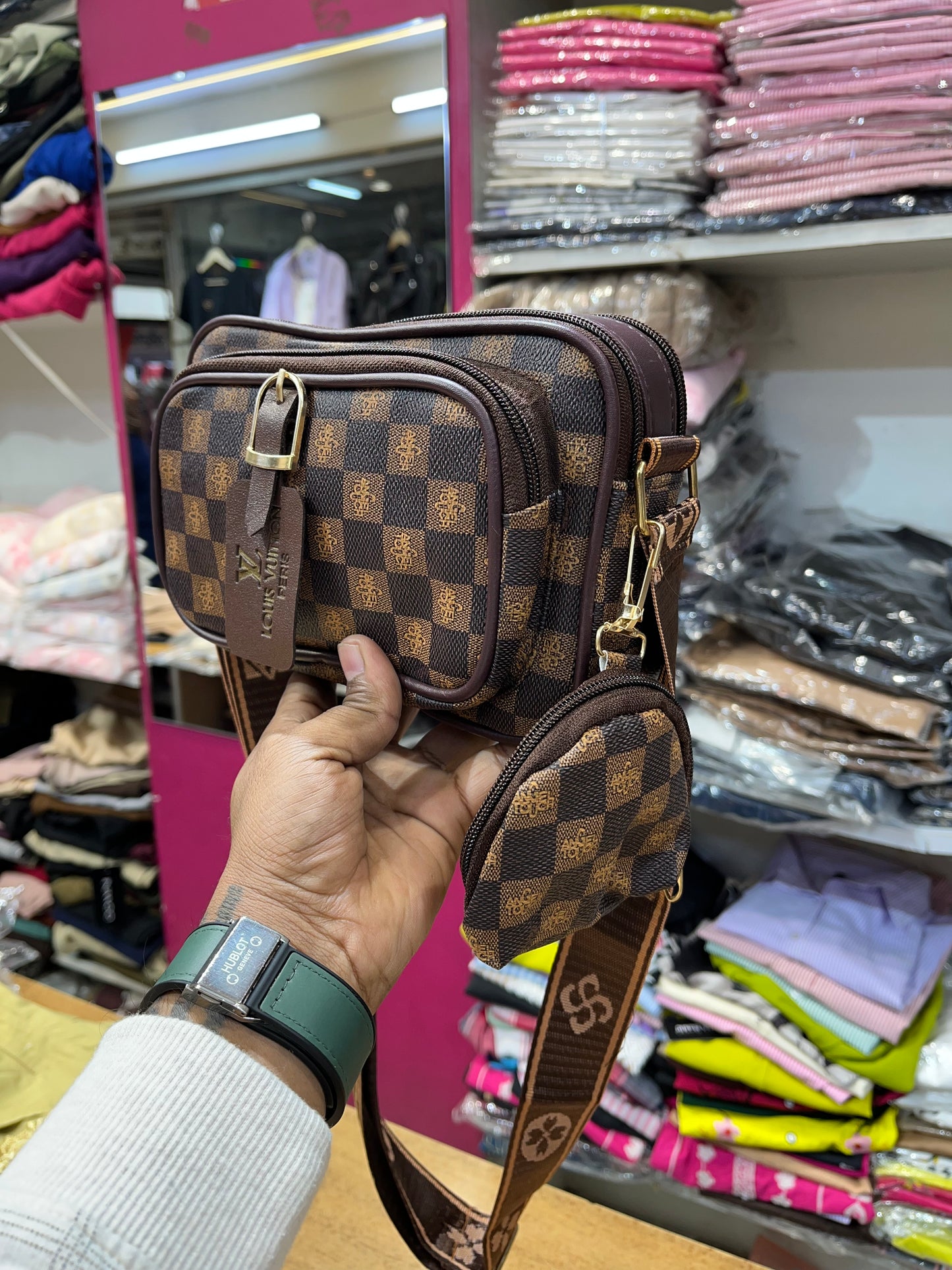 WAIST POUCH BAG ( BRAND PRINTS )