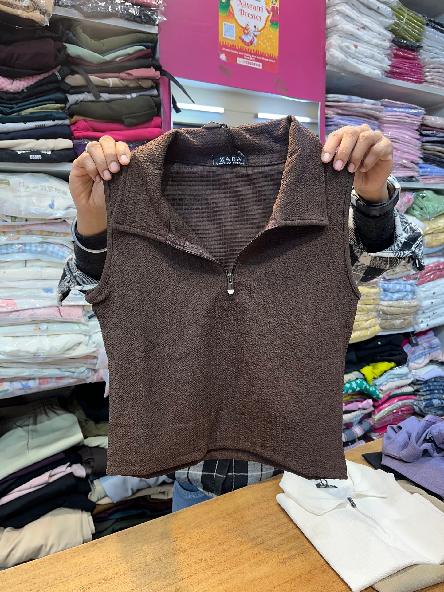 Zipper tank top