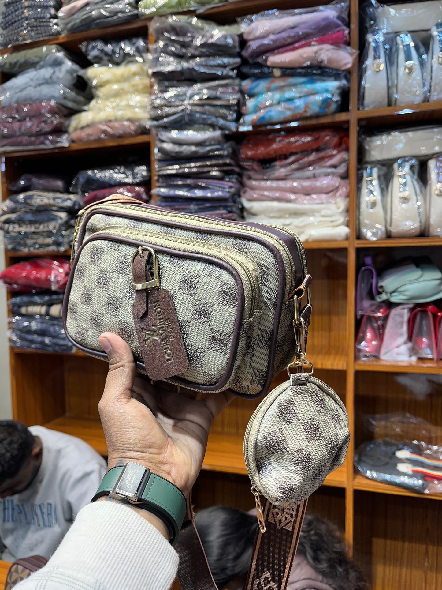 WAIST POUCH BAG ( BRAND PRINTS )