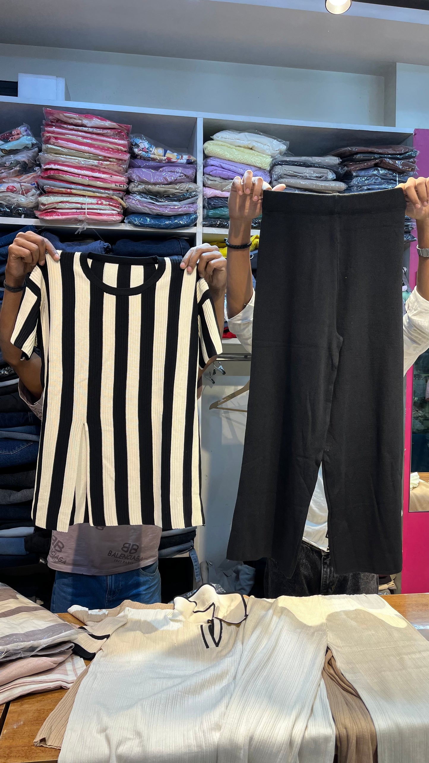 Front cut Stripe coord