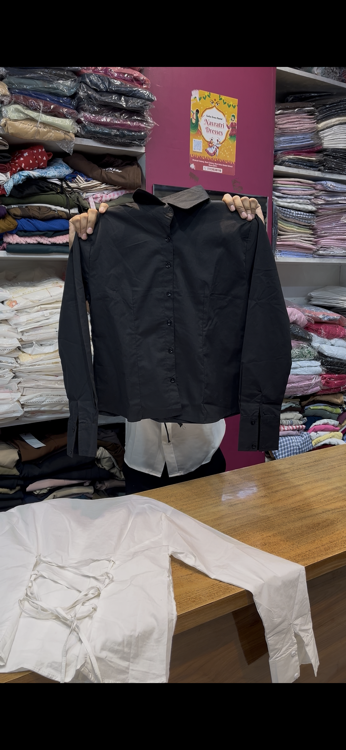 Shirt in back knot