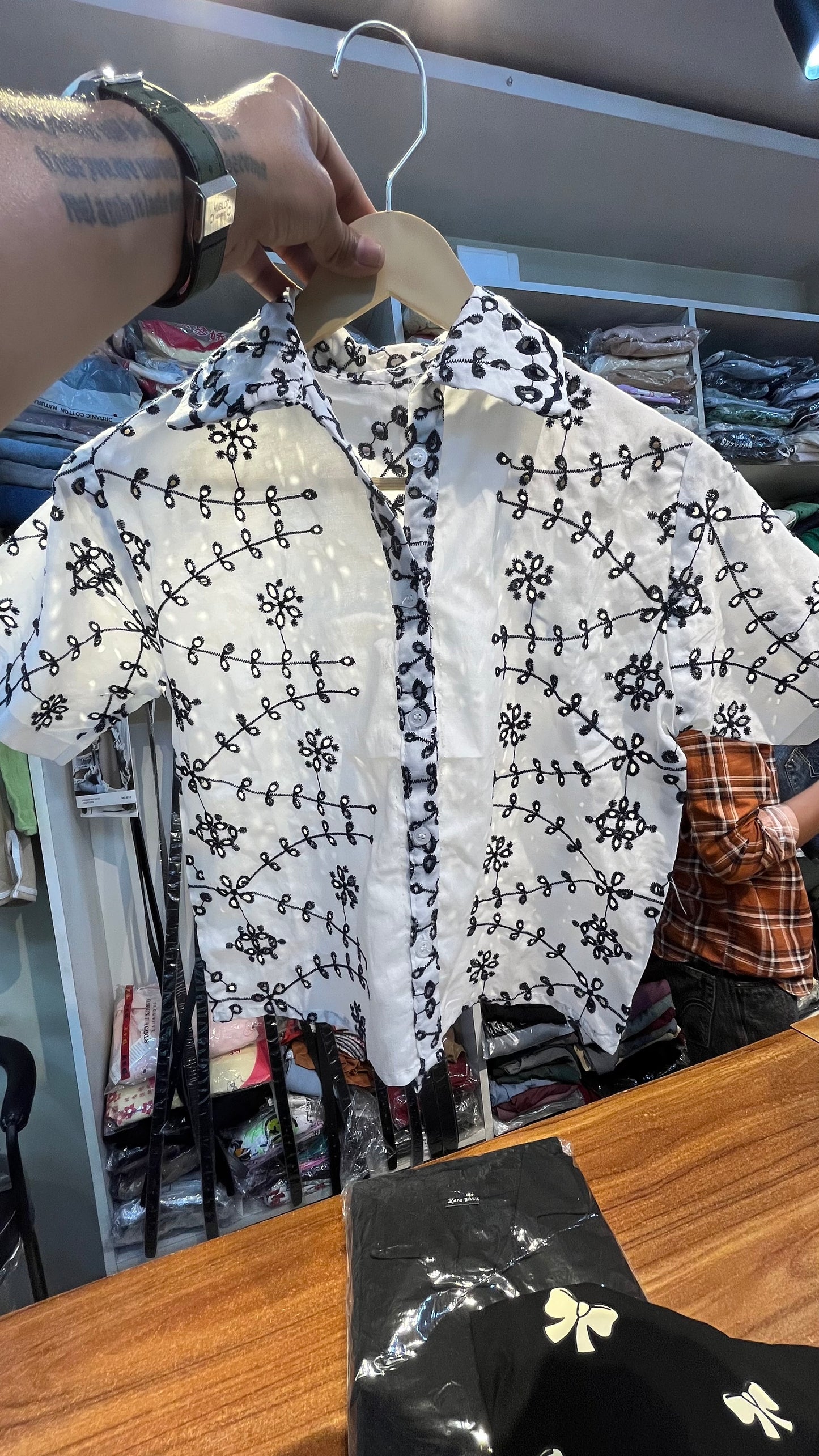 White half sleeve shirt