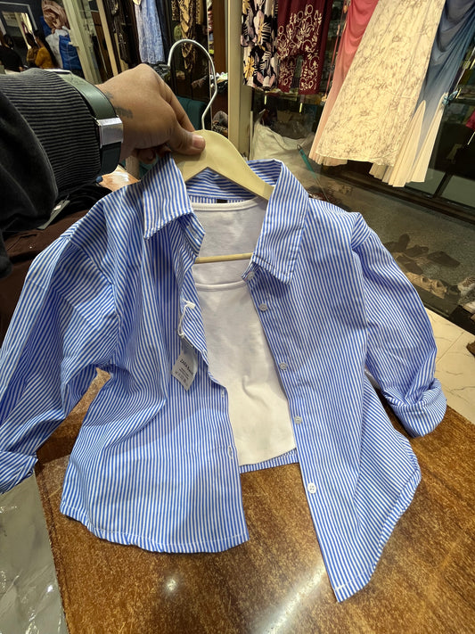 Crop shirt with inner