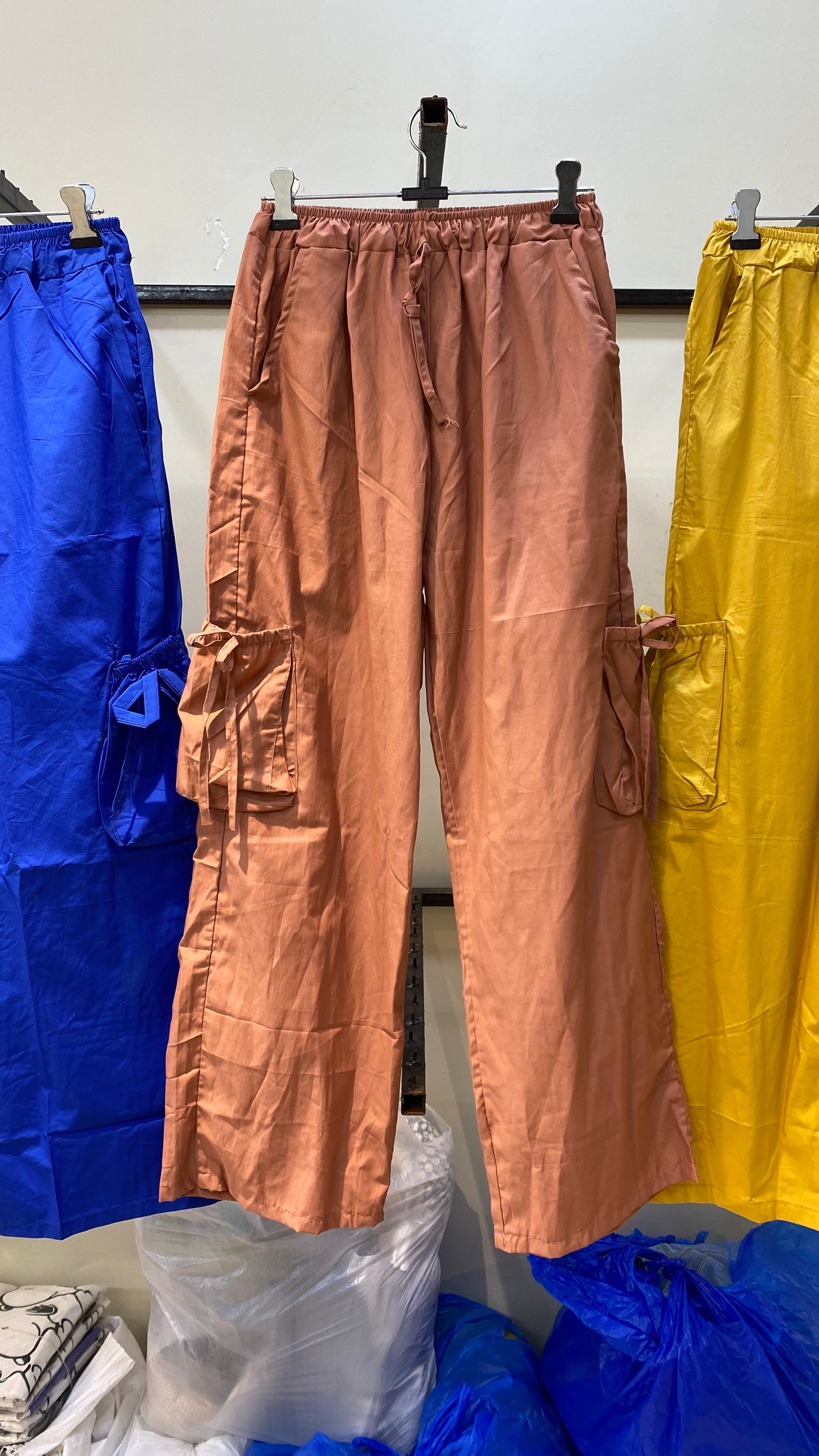 REGULAR PANTS