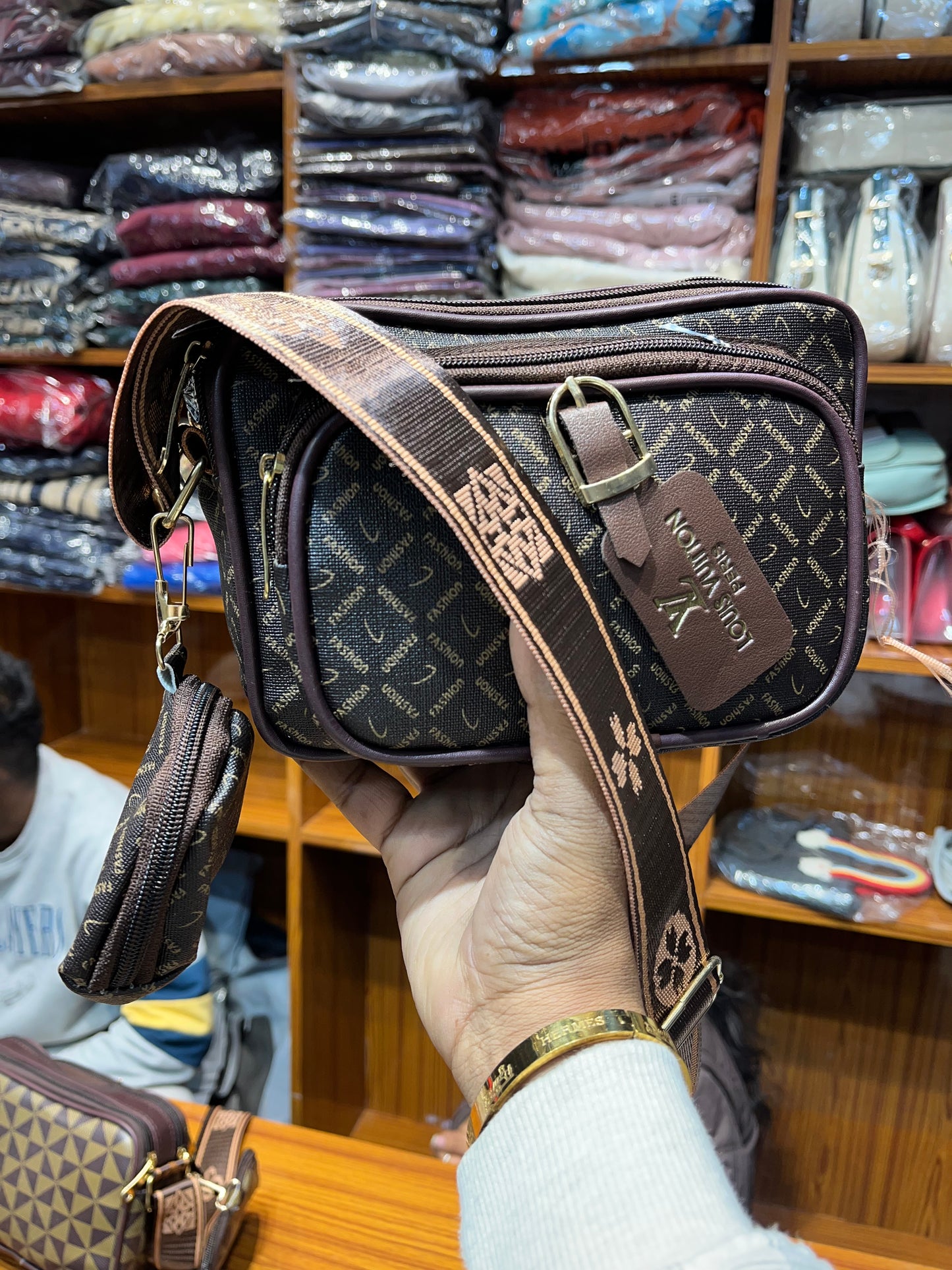 WAIST POUCH BAG ( BRAND PRINTS )
