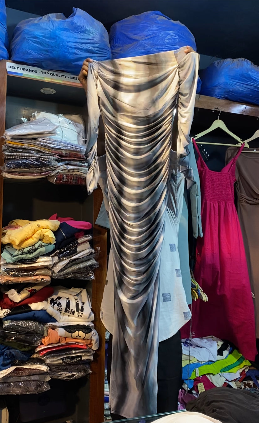 Bodycon full sleeve floor touch dress